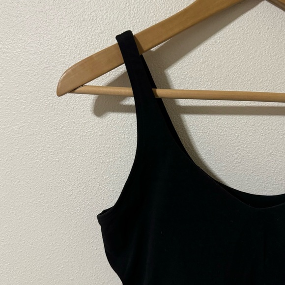 Lululemon Align Tank Black Cropped Athleisure Workout-10 - Picture 4 of 6